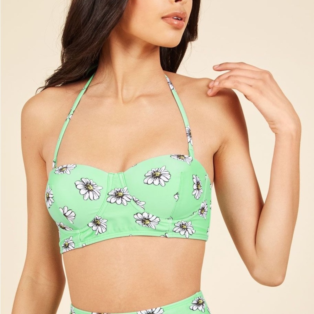 Mod cloth bikini top